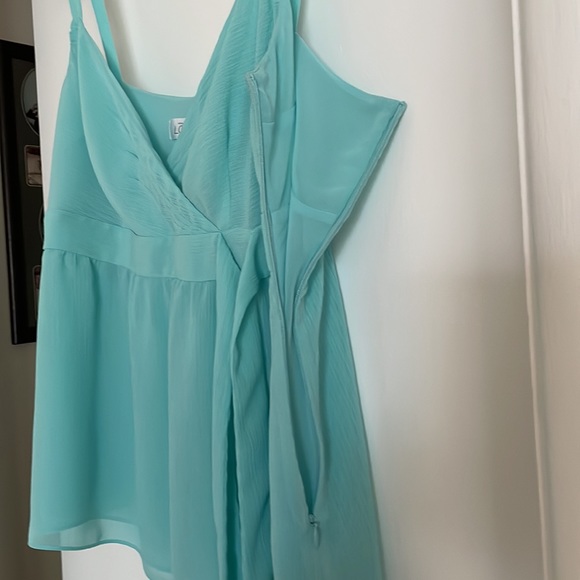 Ann Taylor Loft Summer Top. - Picture 5 of 11